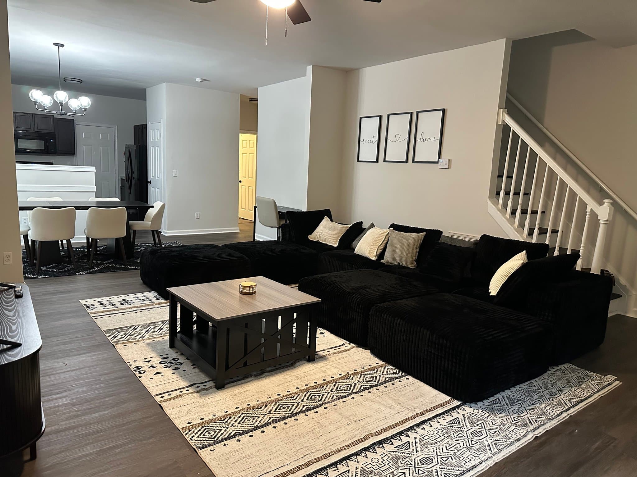 Atlanta House: 397 Yonkers Ave NW