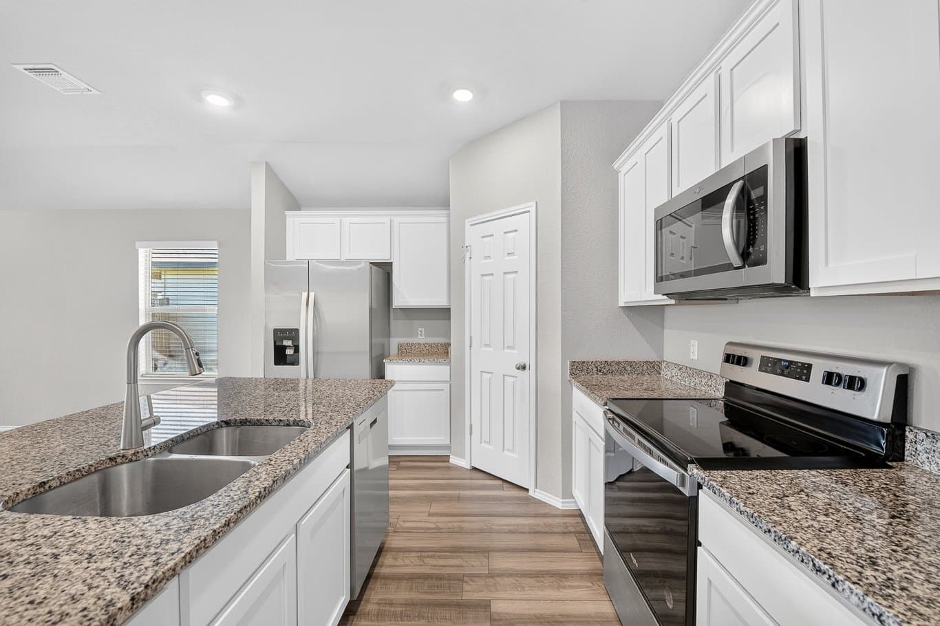 Temple House: 8721 Cantera Ridge Rd