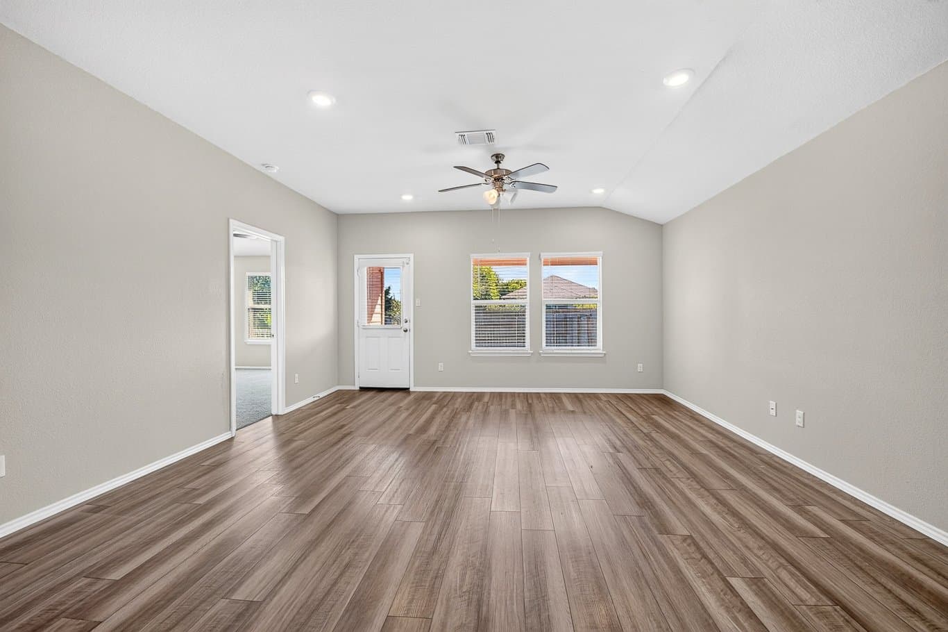 Temple House: 8721 Cantera Ridge Rd