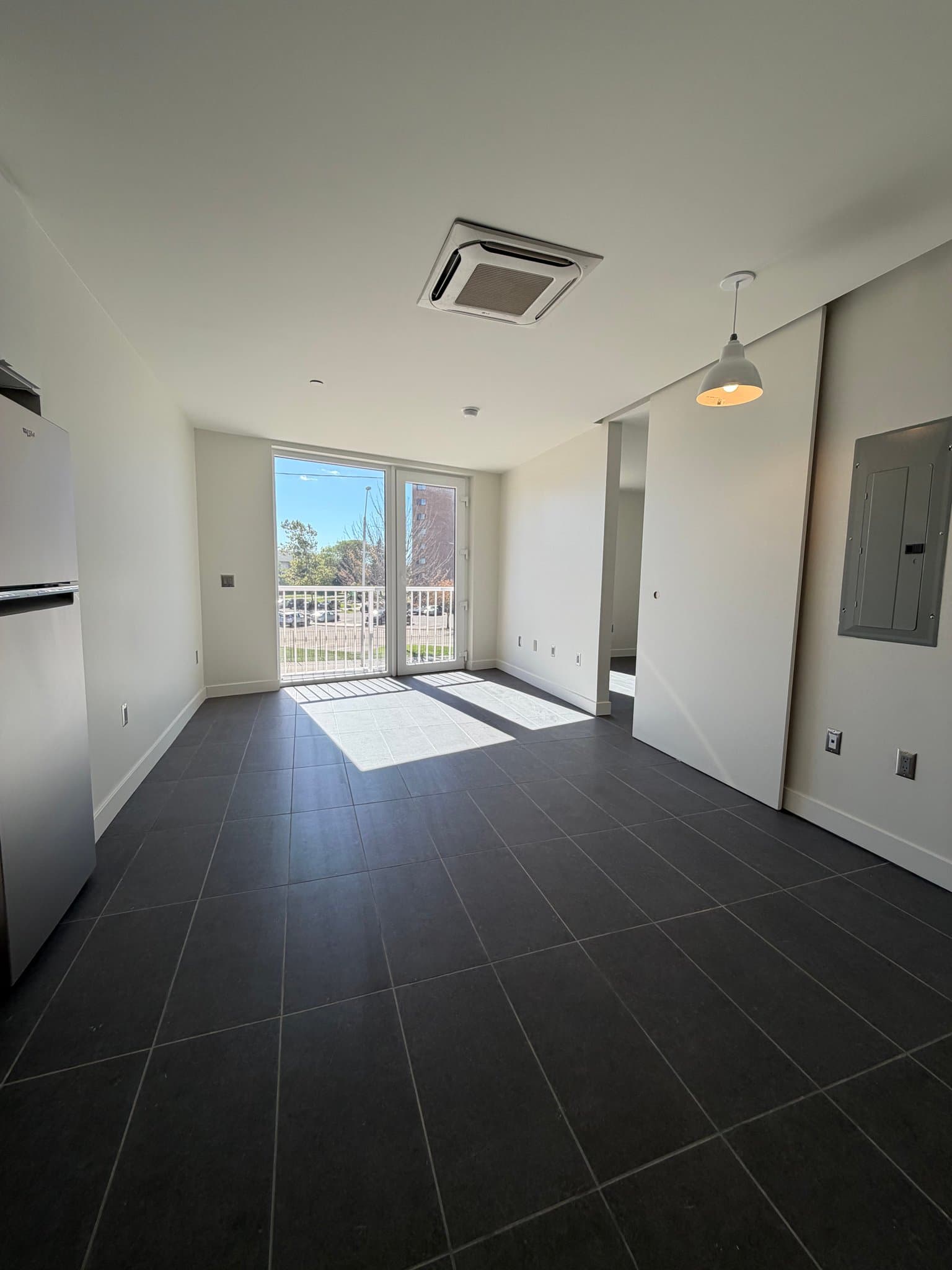 Detroit Apartment: 3834 Grand River Ave