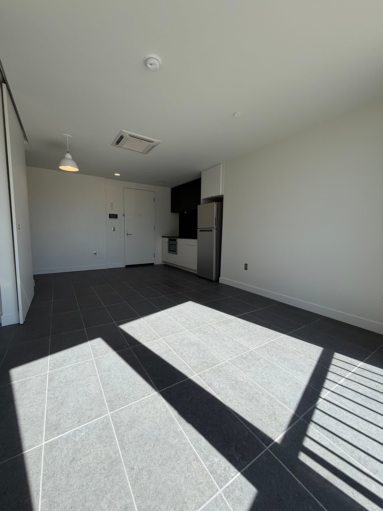 Detroit Apartment: 3834 Grand River Ave