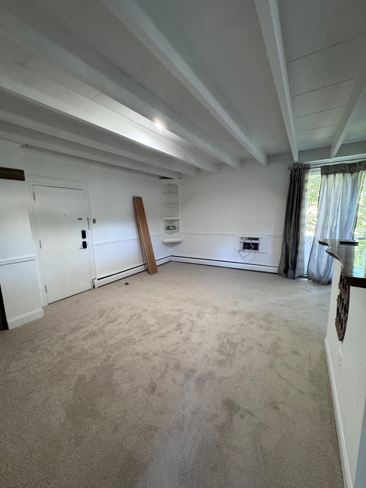 Glenolden Condo: 100 E Glenolden Ave