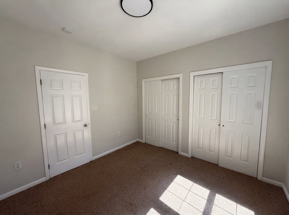 Toms River House: 107 Poe Ave