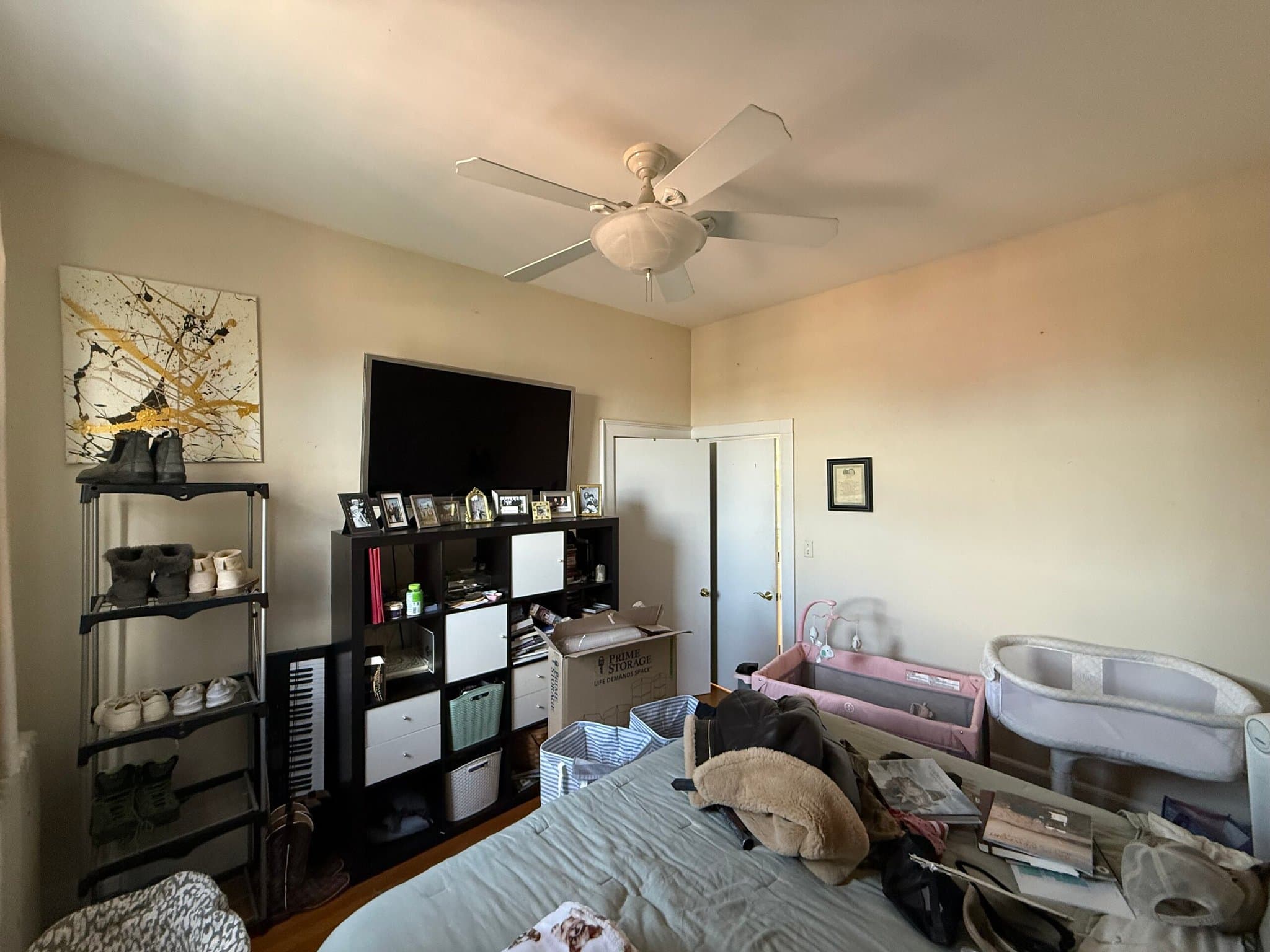 Boston Condo: 261 Commonwealth Ave