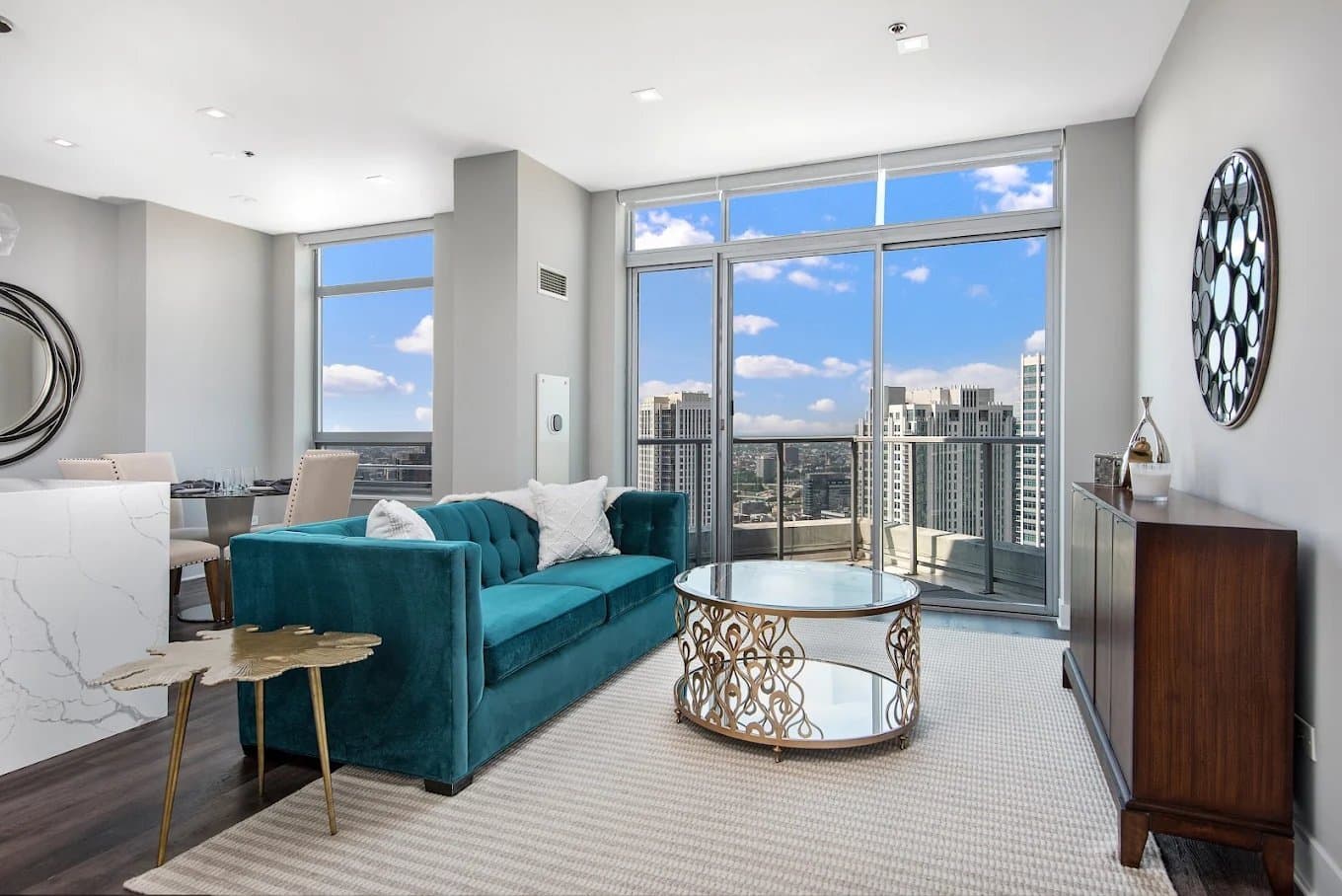 Chicago Condo: 510 W Fulton St