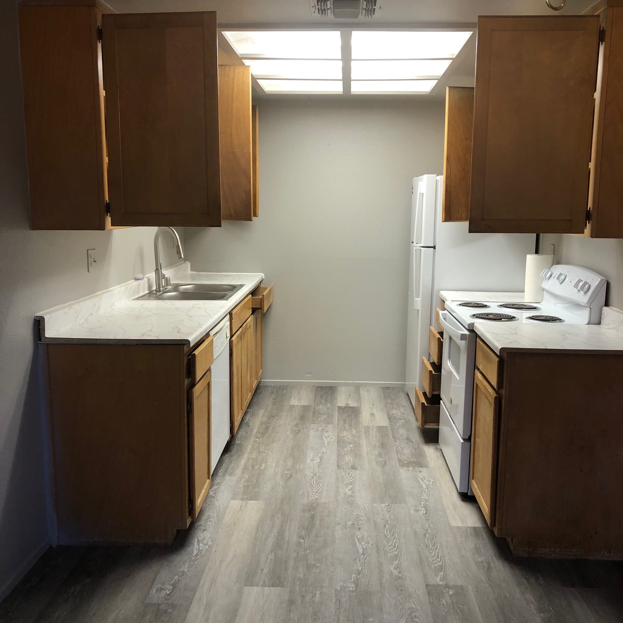 Turlock House: 2624 Porsche Strasse