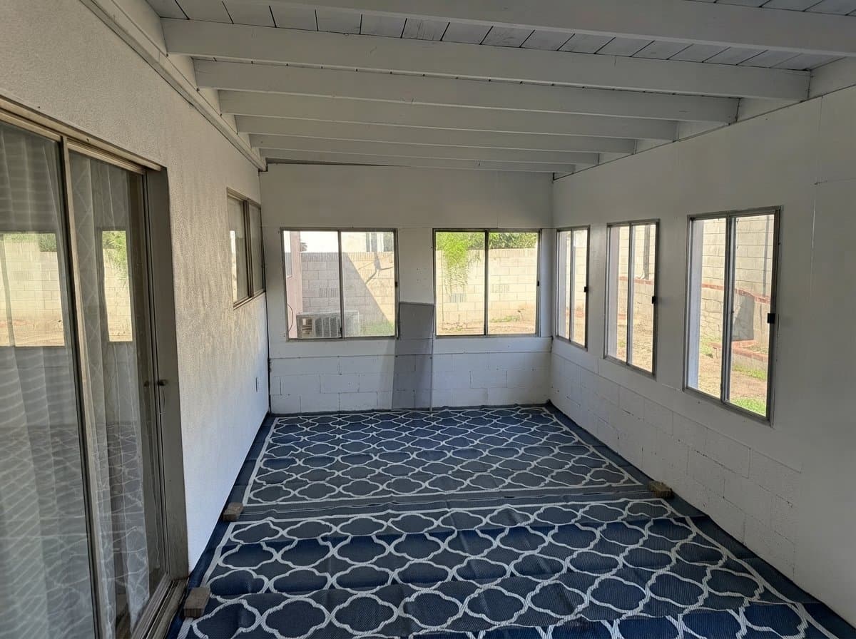 Simi Valley House: 2158 Brentwood St