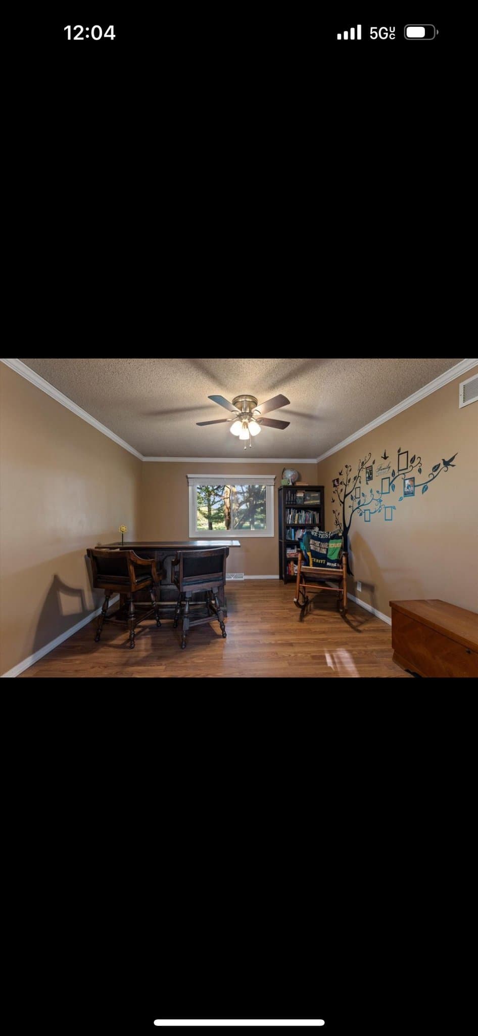 Niles House: 70600 Conrad Rd