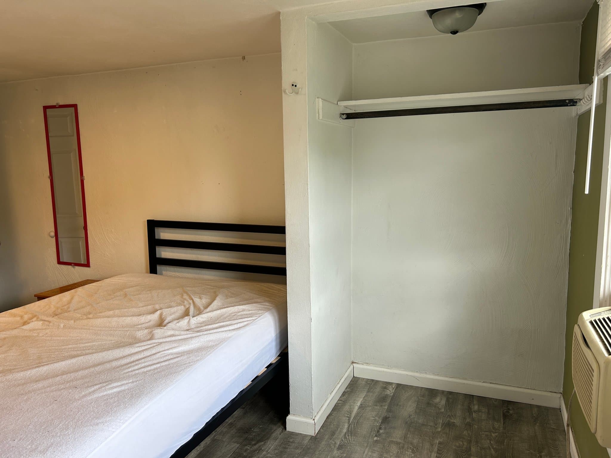 Binghamton Apartment: 61 Walnut St