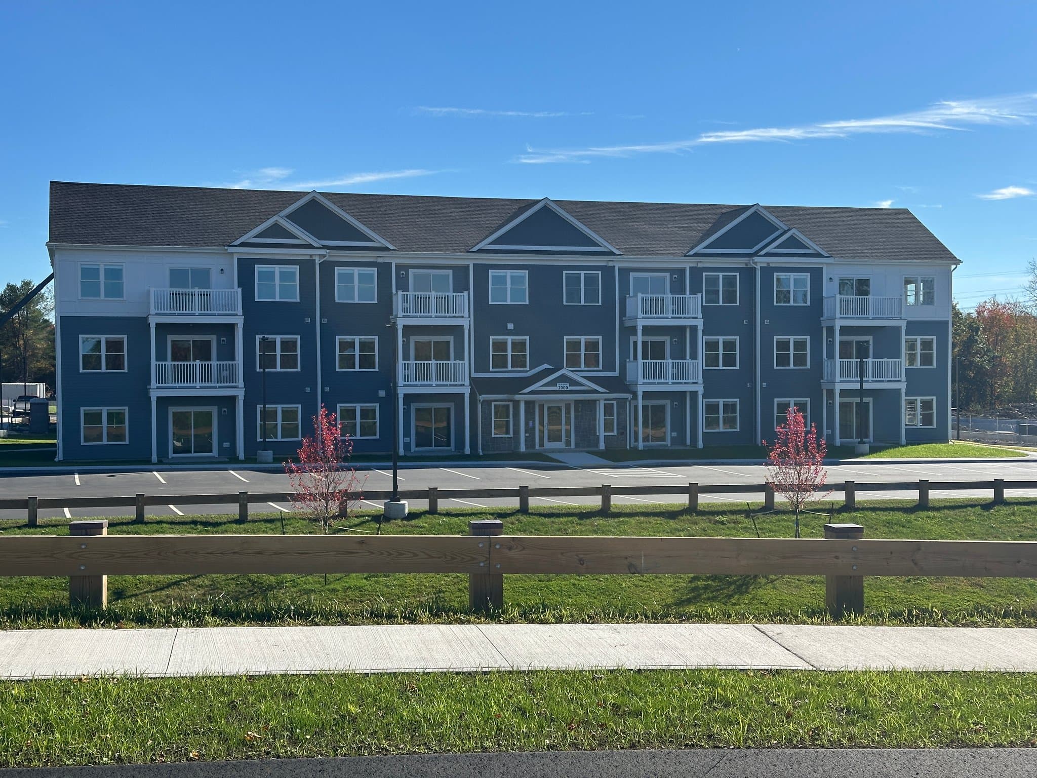 Grafton Apartment: 188 Providence Rd, Building 2000