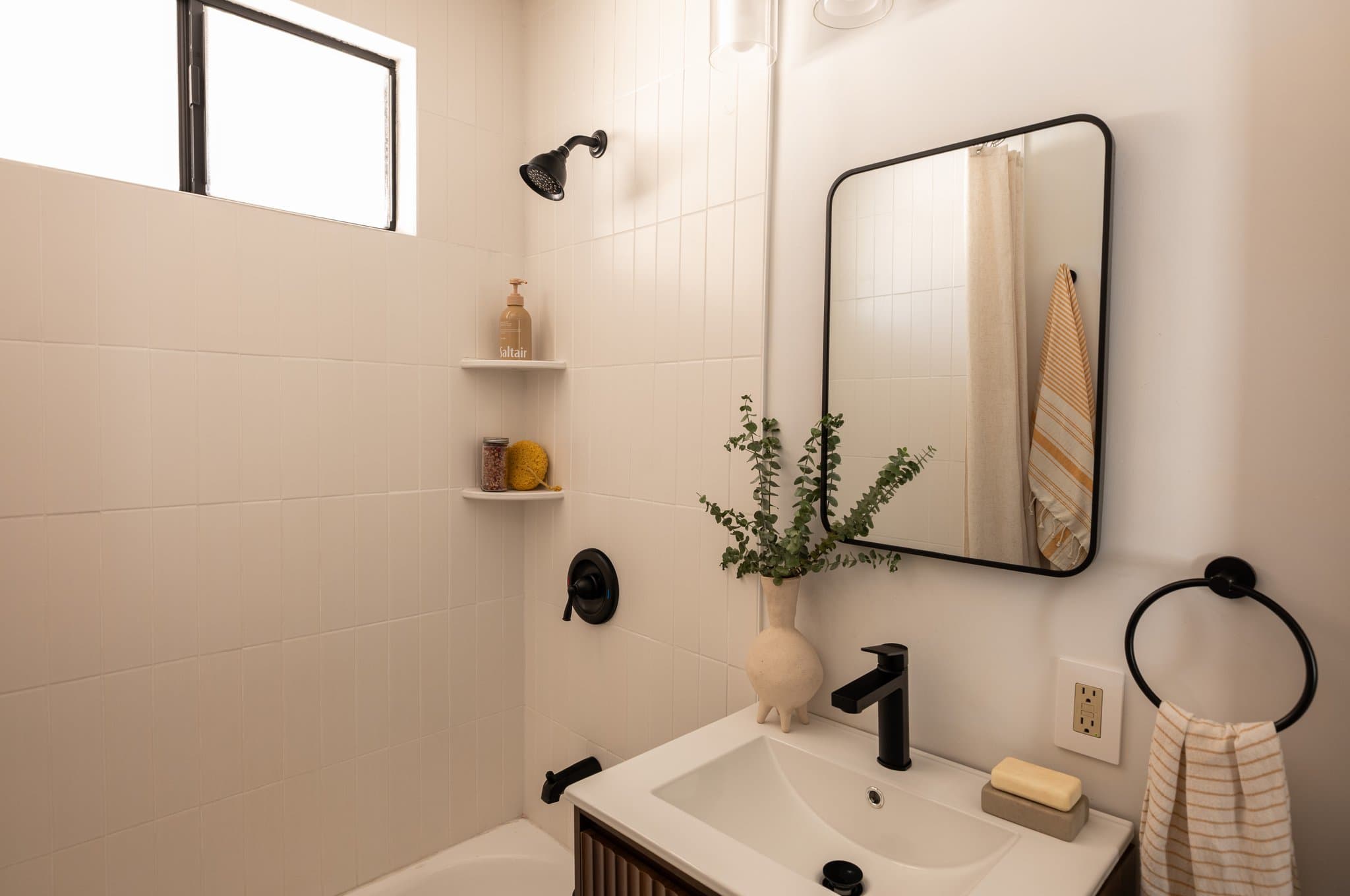 Highland Park House: 5140 Miriam Street