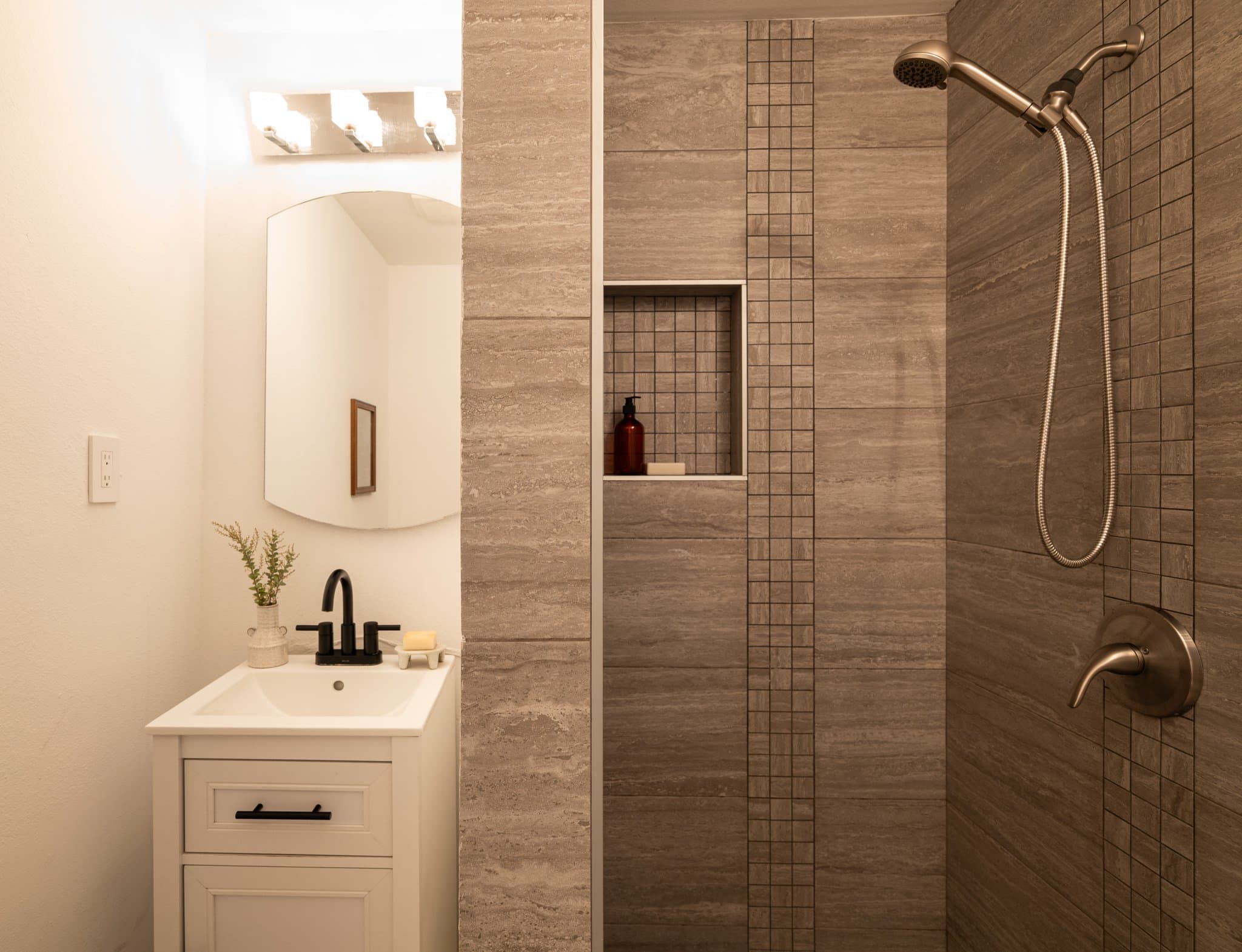 Highland Park House: 5140 Miriam Street