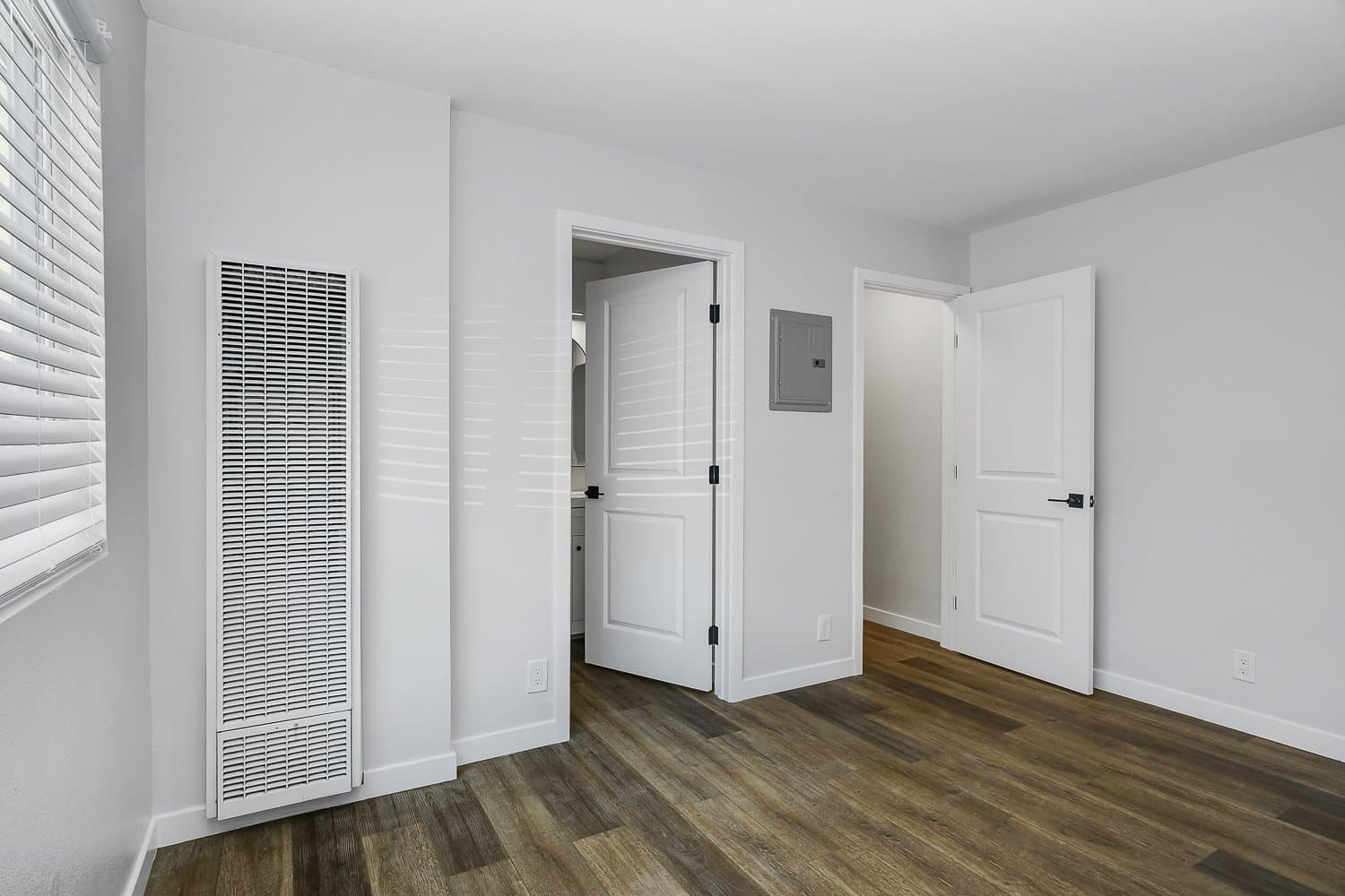 San Diego Apartment: 4142 44th street