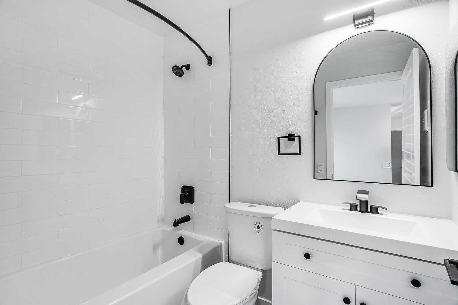 San Diego Apartment: 4142 44th street