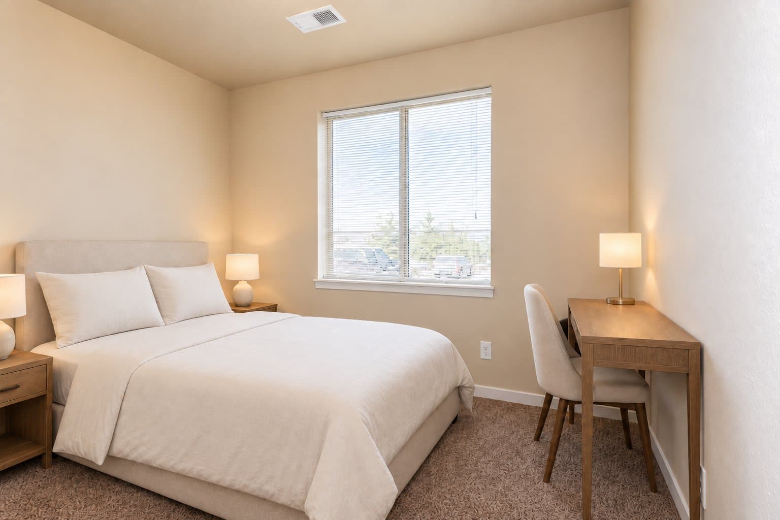 COLORADO SPRINGS Apartment: 1192 Westmoreland