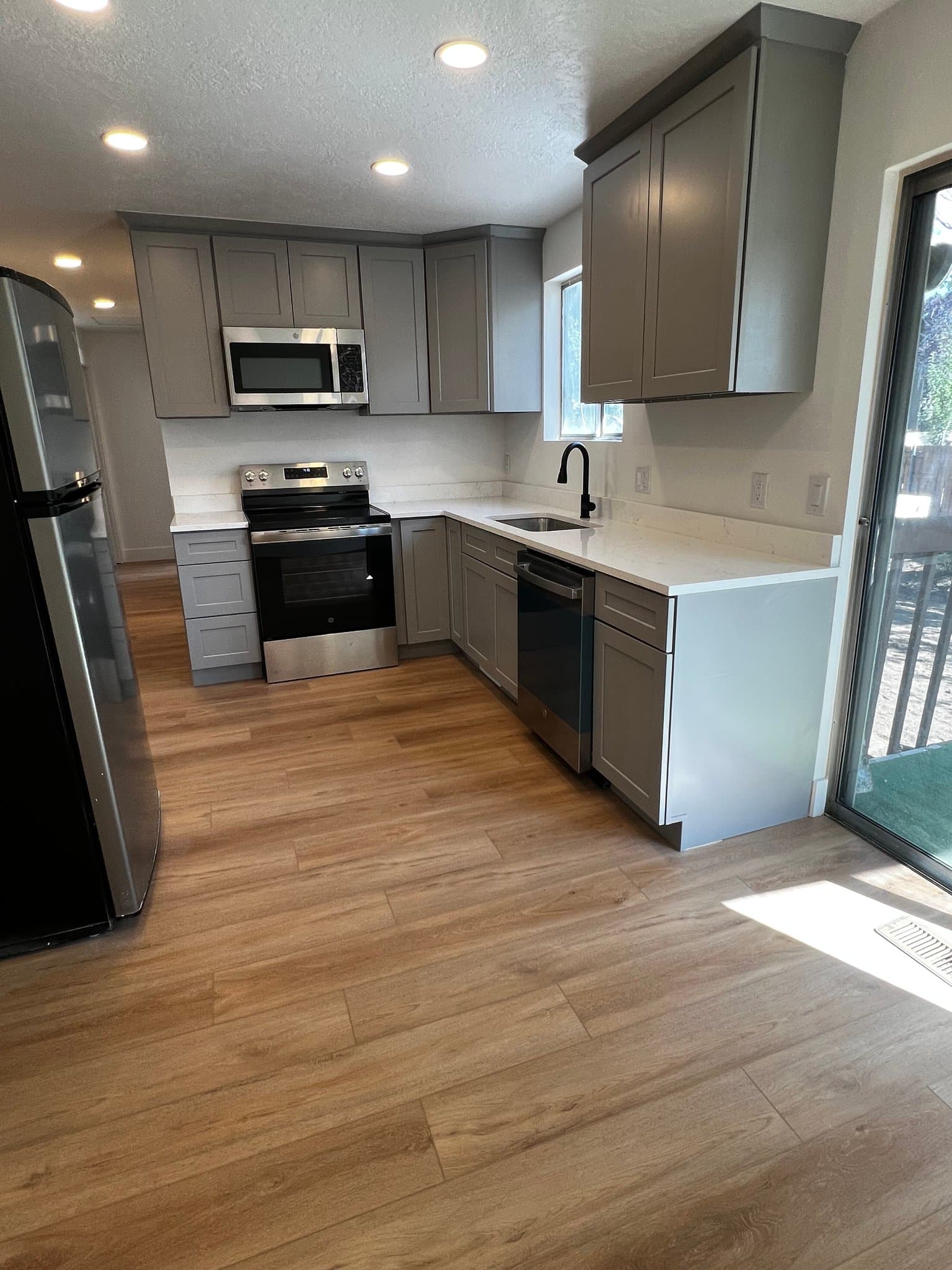 Salt Lake City Single Room: 3895 W Brixton Rd