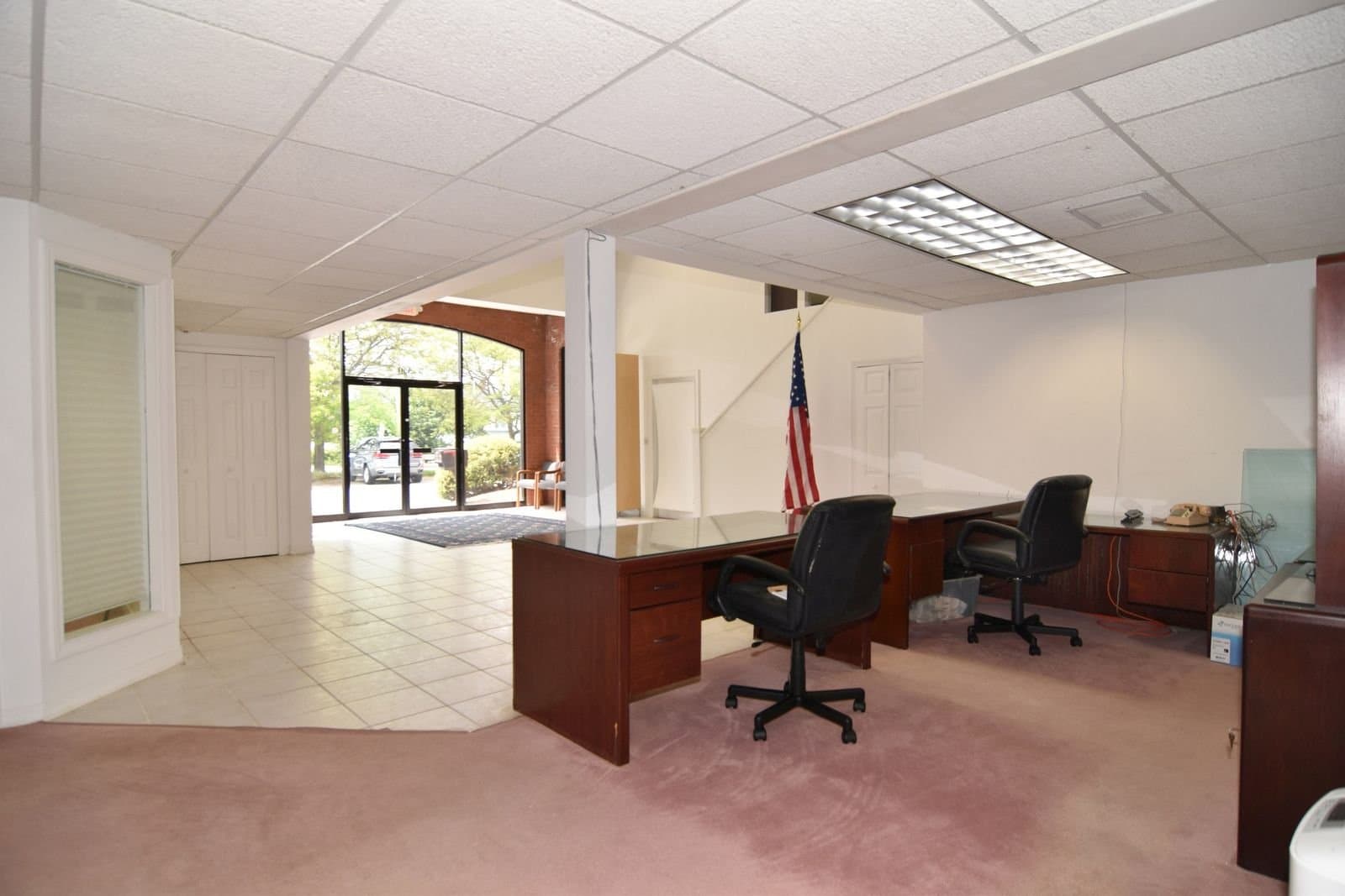Tiverton Other: 550 main rd