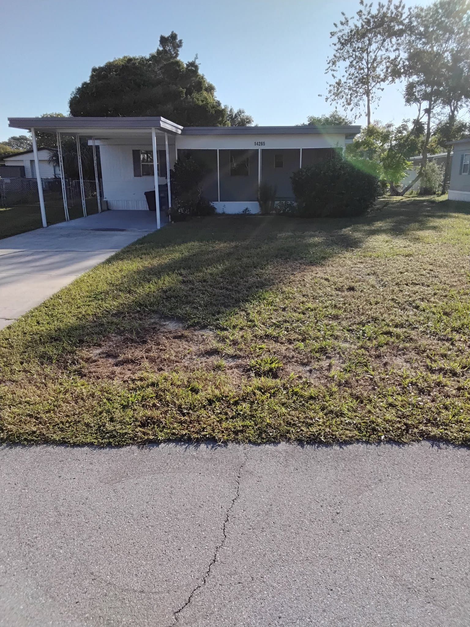 Brooksville House: 14265 Midfield St