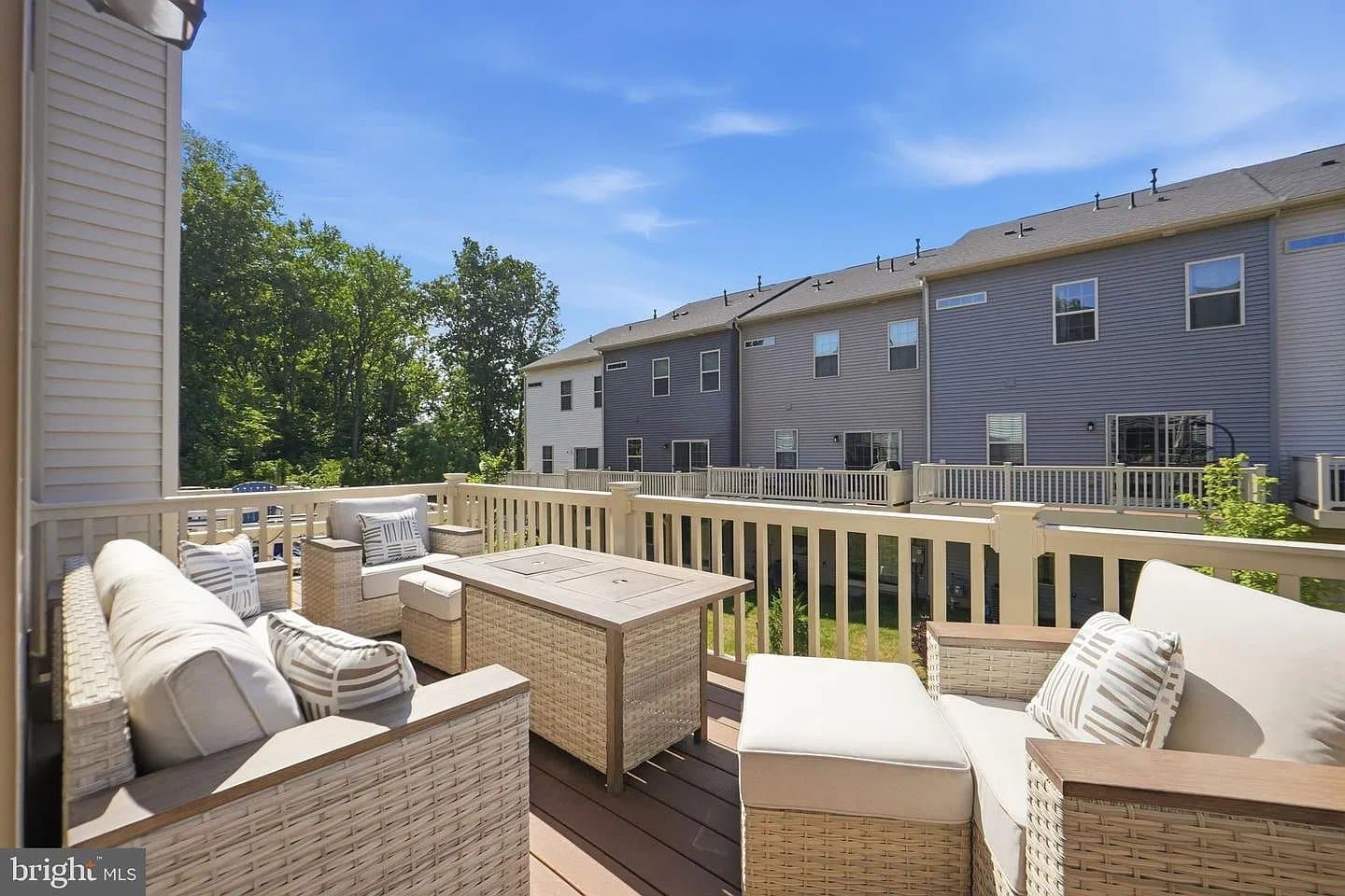 Upper Marlboro Townhome: 8805 Sybil Ln