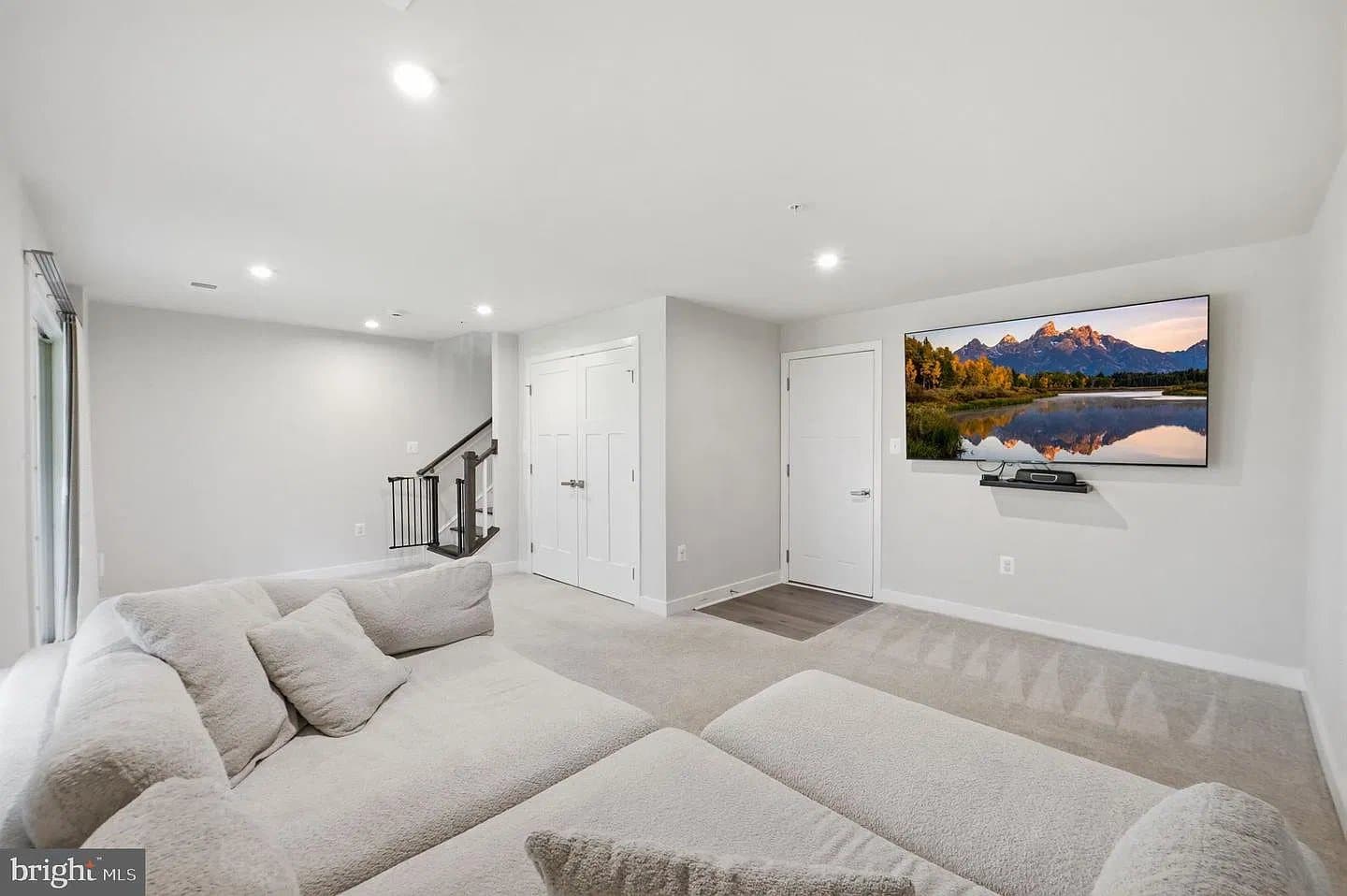 Upper Marlboro Townhome: 8805 Sybil Ln