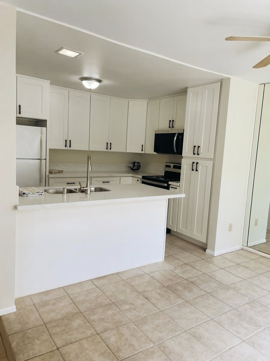Escondido Condo: 450 W Vermont Ave