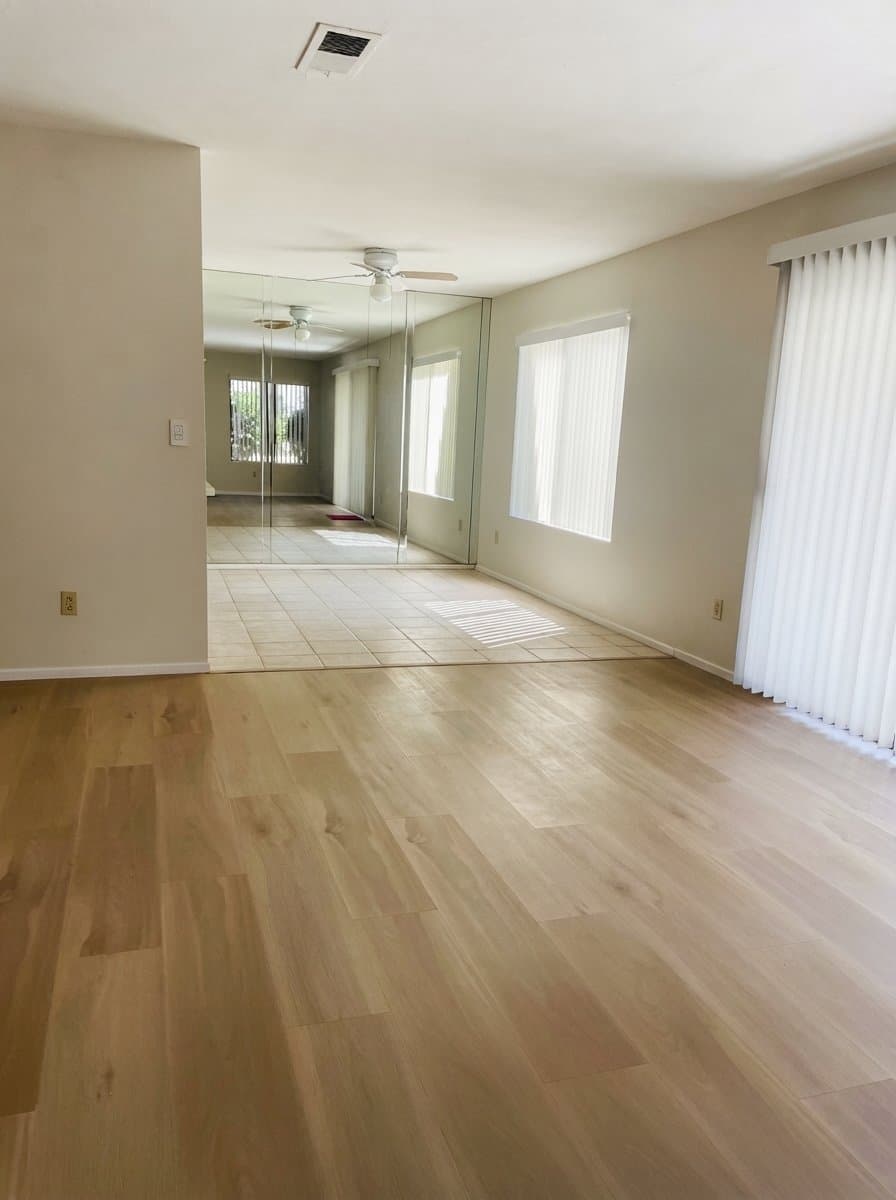 Escondido Condo: 450 W Vermont Ave