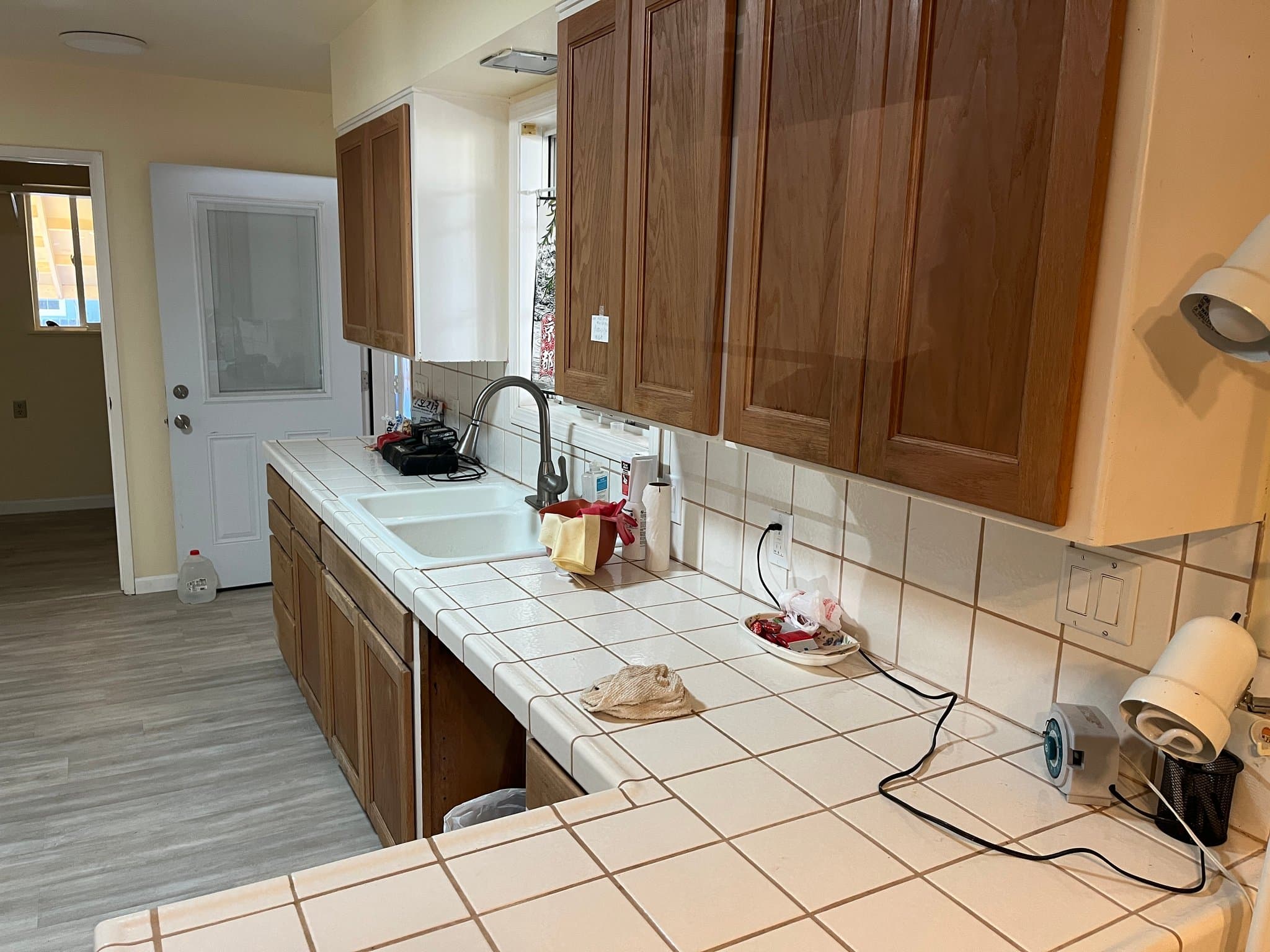 Lakeport House: 675 20th St