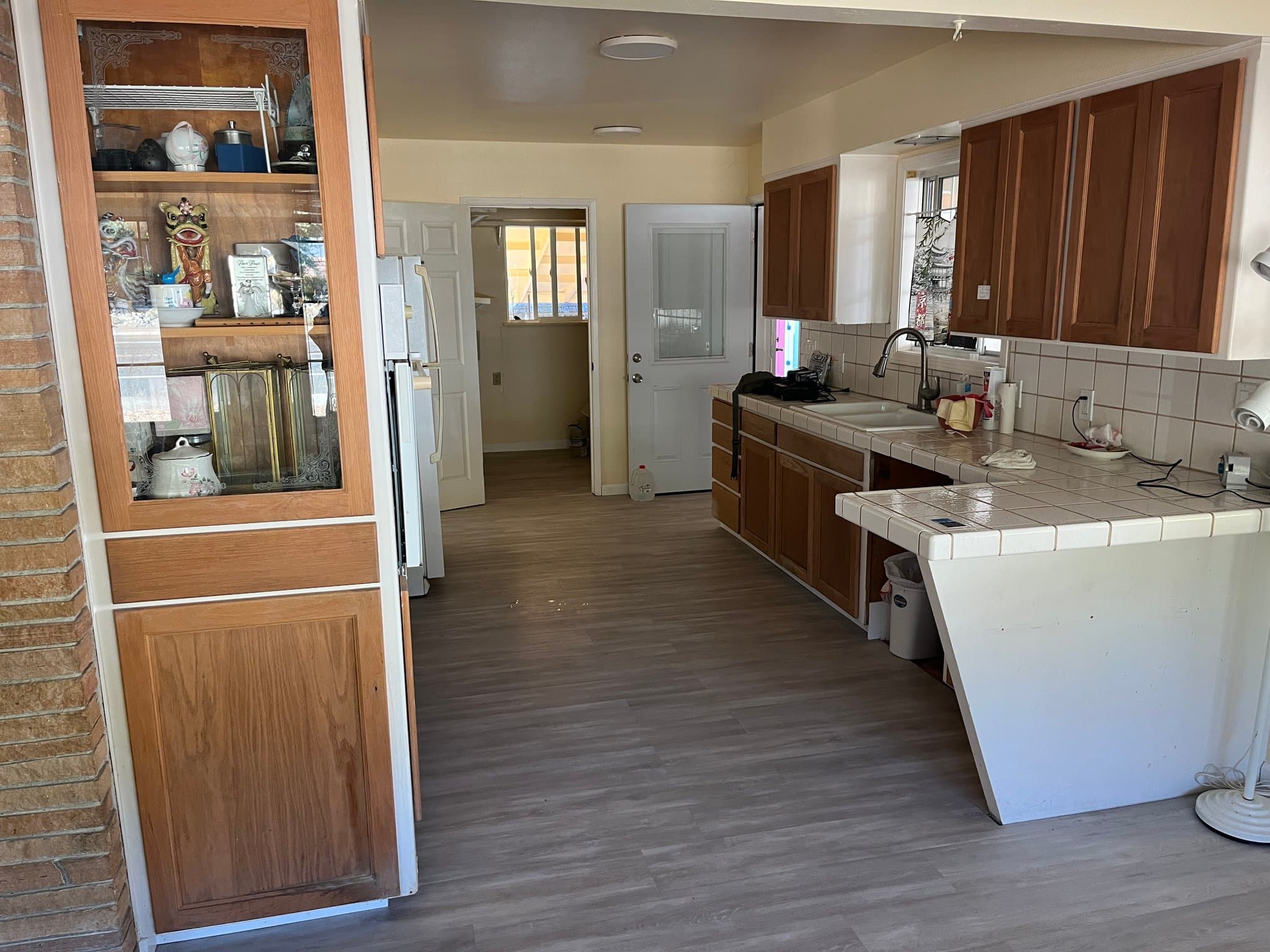 Lakeport House: 675 20th St