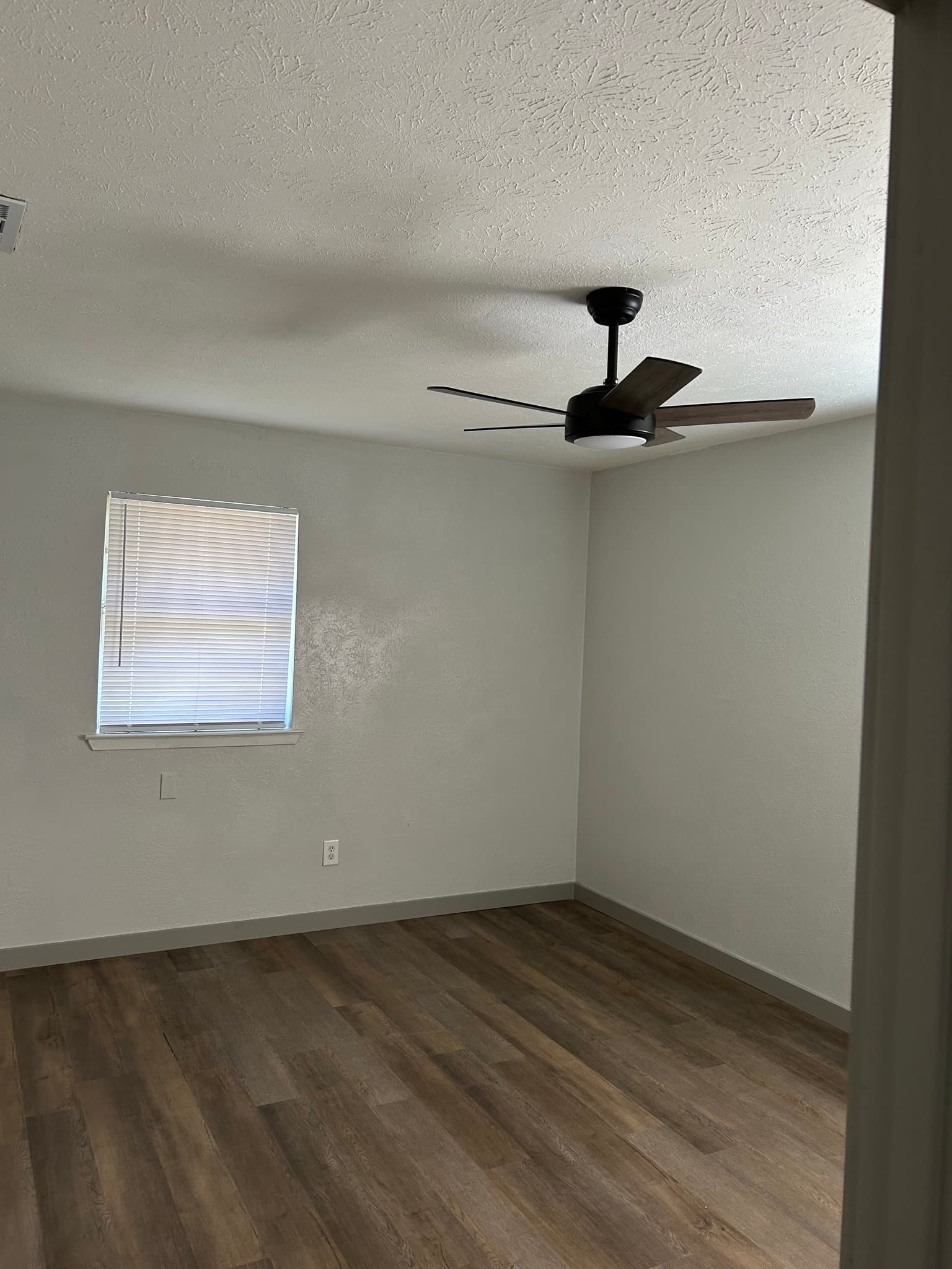 Dallas House: 3982 Granite Hill Dr