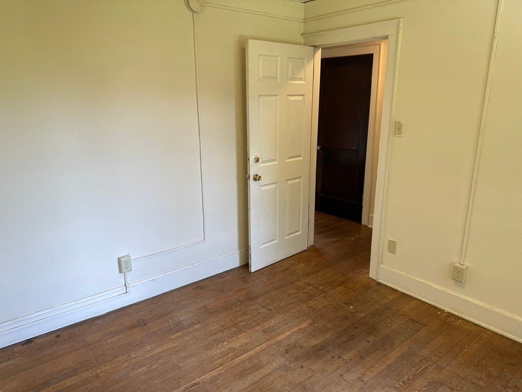 State College House: 524 S Pugh St