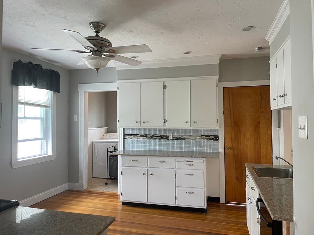 Belmont Apartment: 416 Trapelo Rd