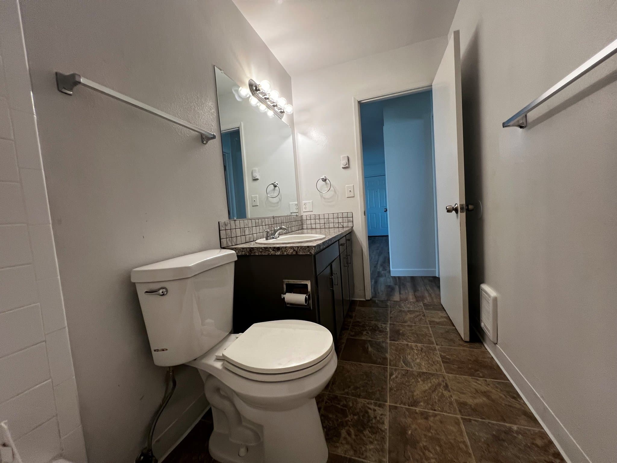 Beaverton Apartment: 18100 SW Shaw Street