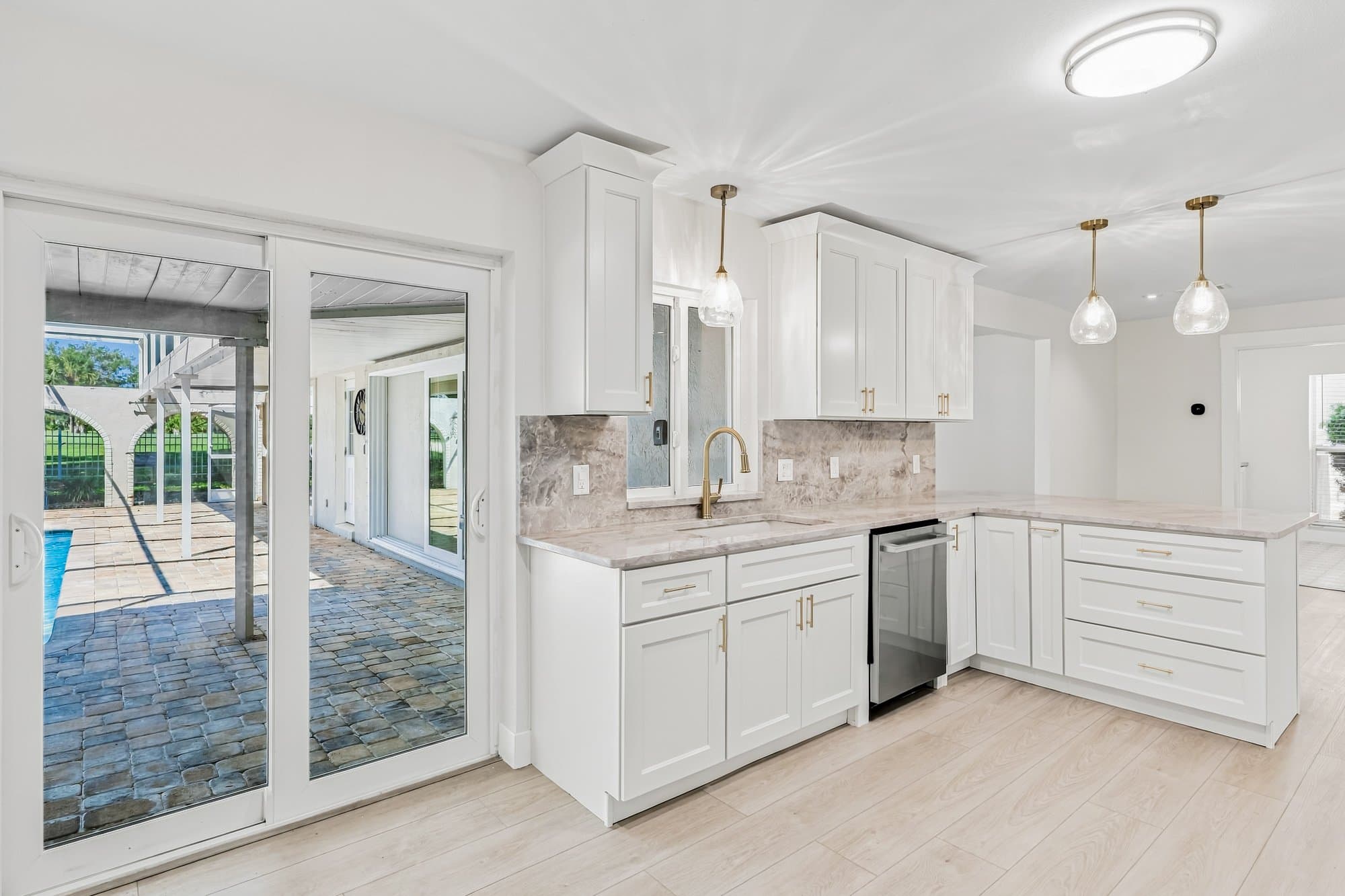 Seminole House: 7002 Greenbrier Dr