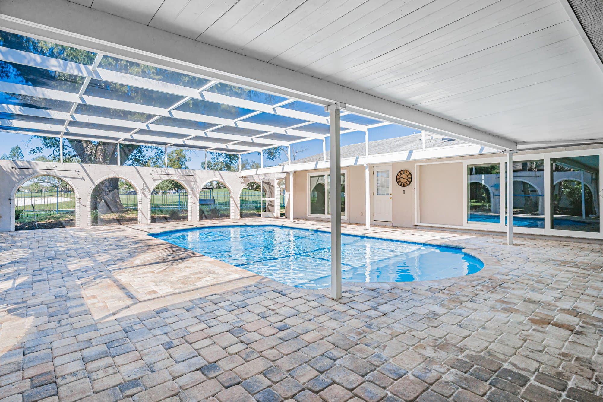 Seminole House: 7002 Greenbrier Dr