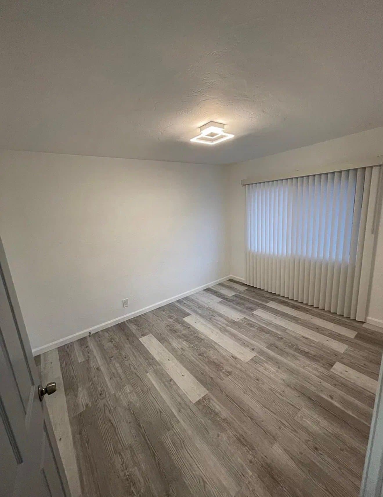 San Jose Apartment: 225 E Taylor St