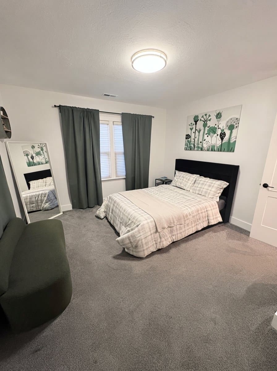 Woods Cross House: 692 W 1500 S
