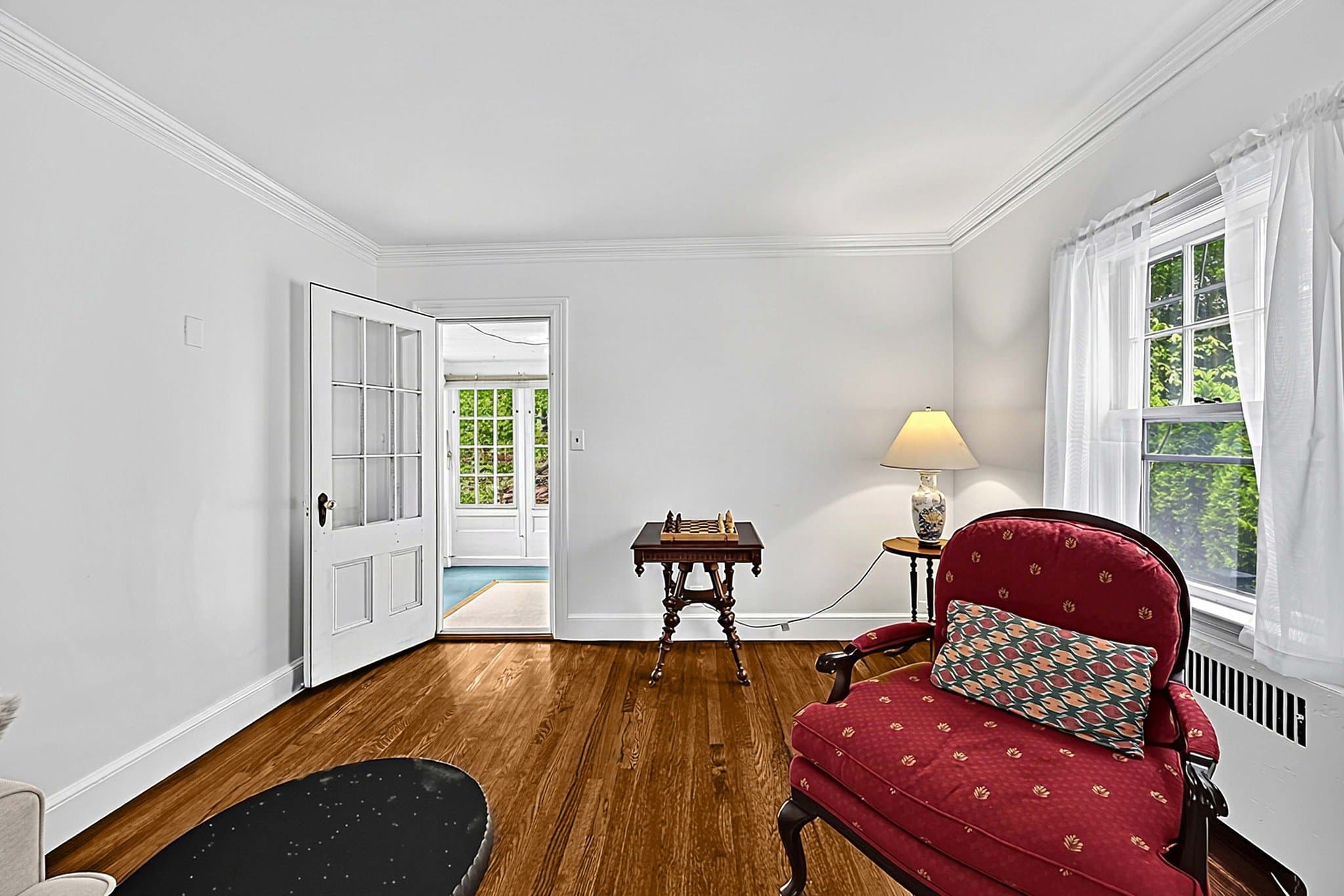 Chestnut Hill House: 15 Crehore Road
