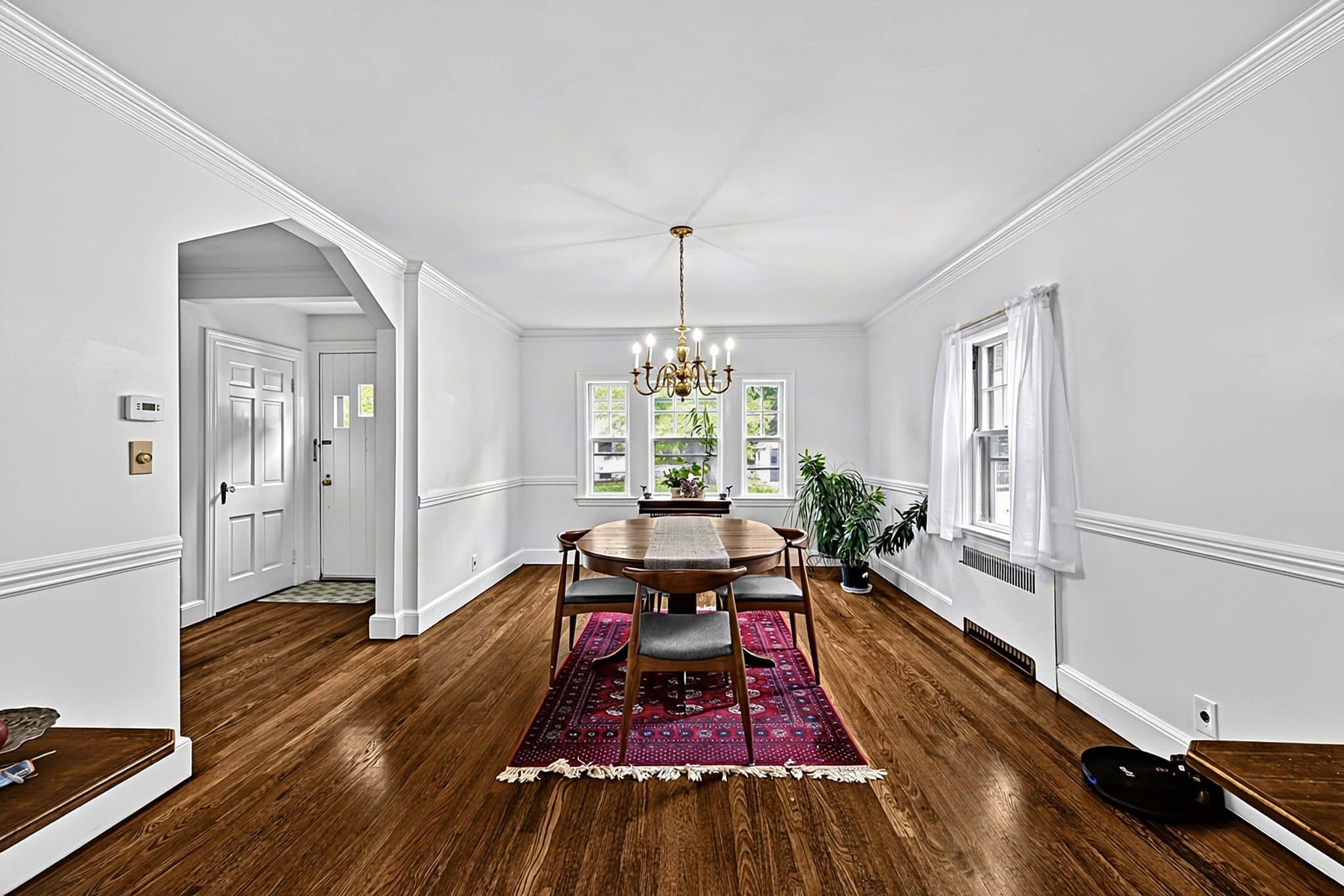 Chestnut Hill House: 15 Crehore Road