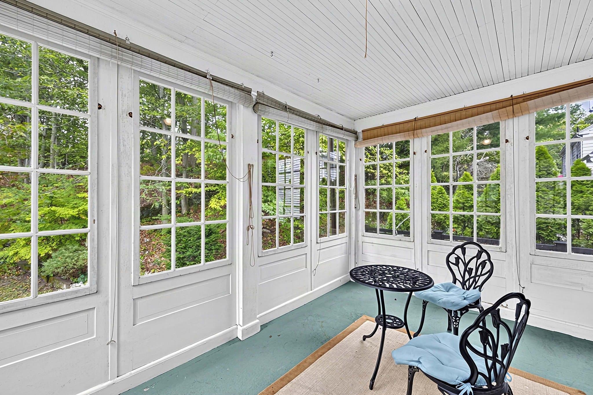 Chestnut Hill House: 15 Crehore Road