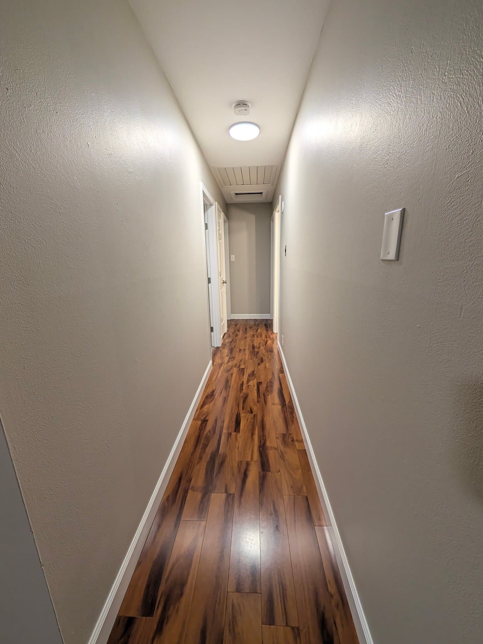 Hazelwood Condo: 7526 Hazelcrest Dr