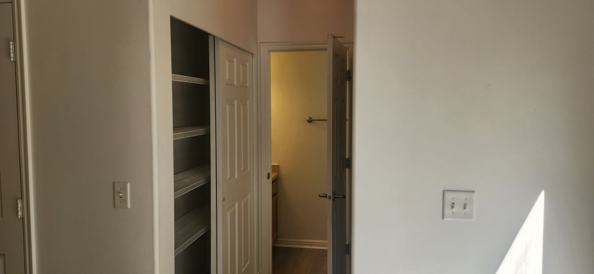 West Jordan Townhome: 6707 S Pine Landing Way