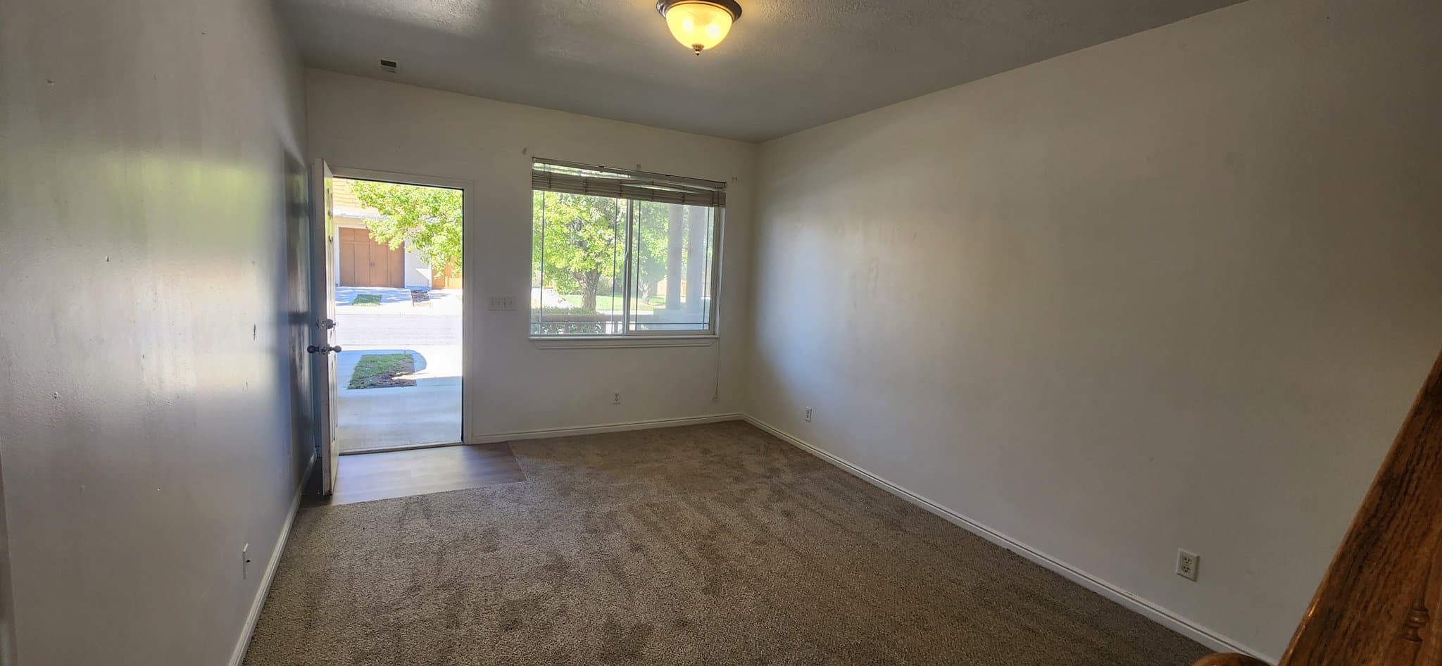 West Jordan Townhome: 6707 S Pine Landing Way