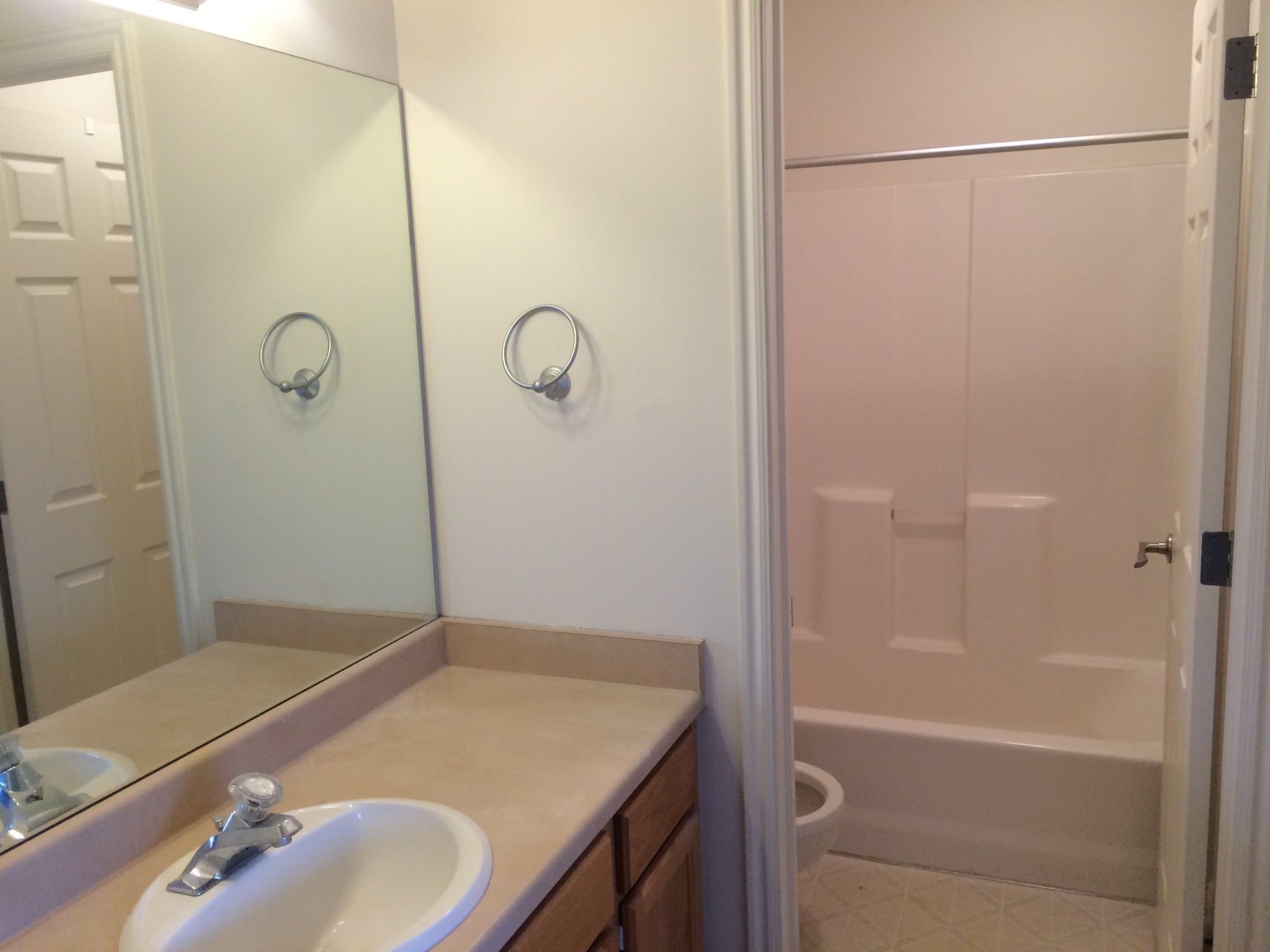 West Jordan Townhome: 6707 S Pine Landing Way