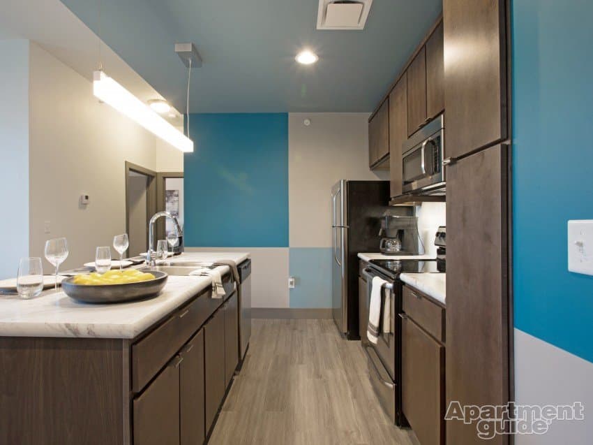 Springfield Single Room: 1243 E Cherry St