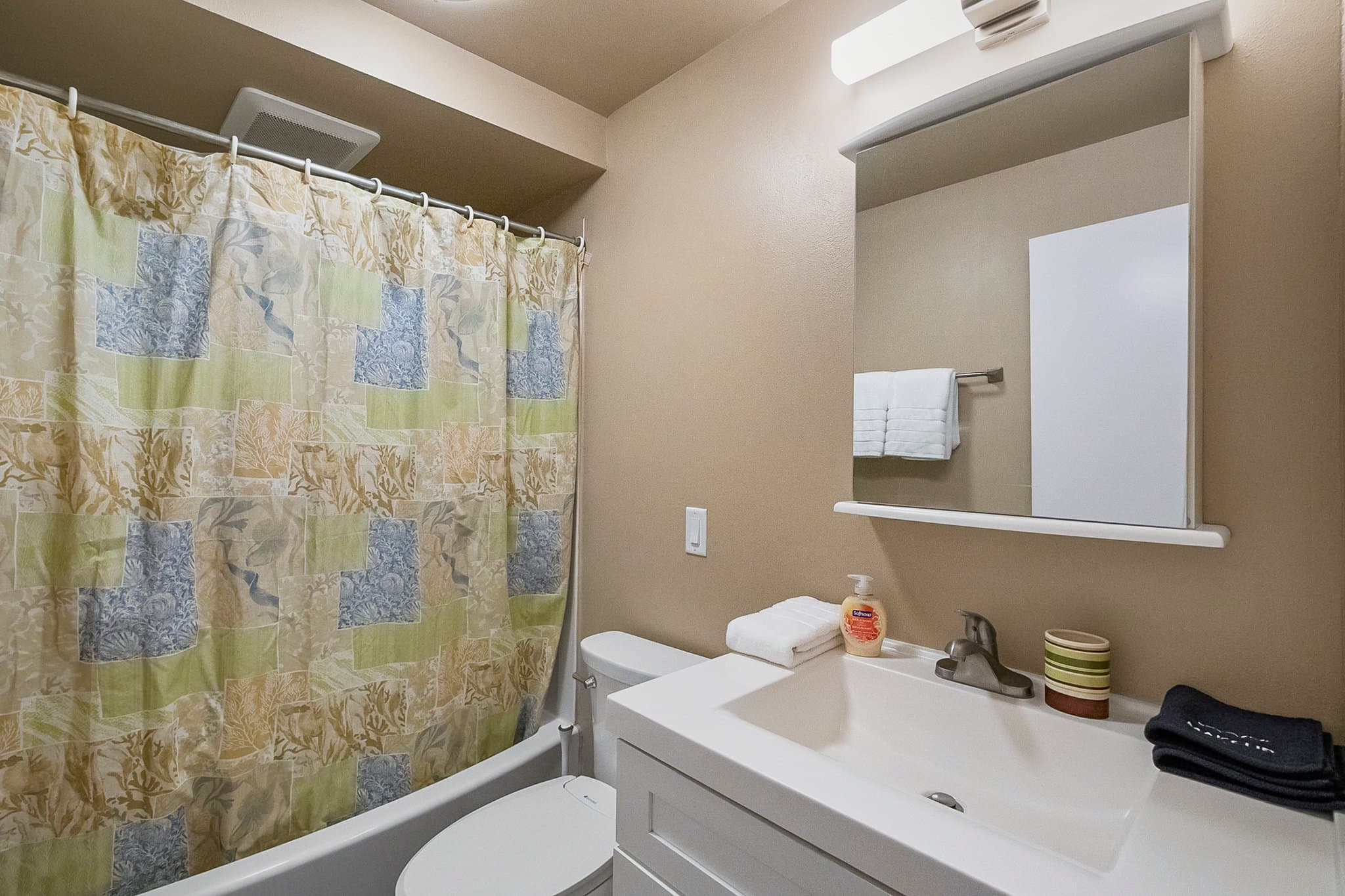 Blaine Condo: 7806 Birch Bay Dr