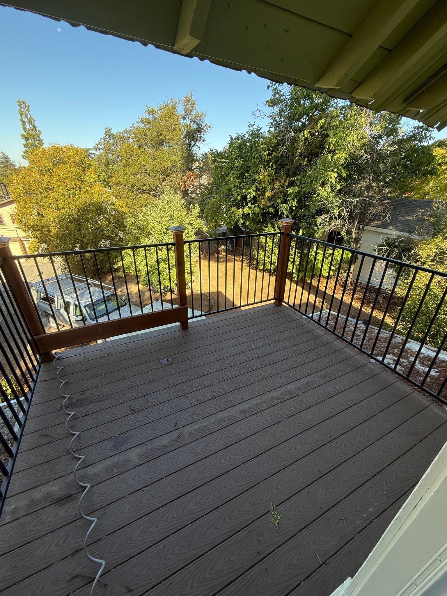 Auburn Townhome: 172 Orange St