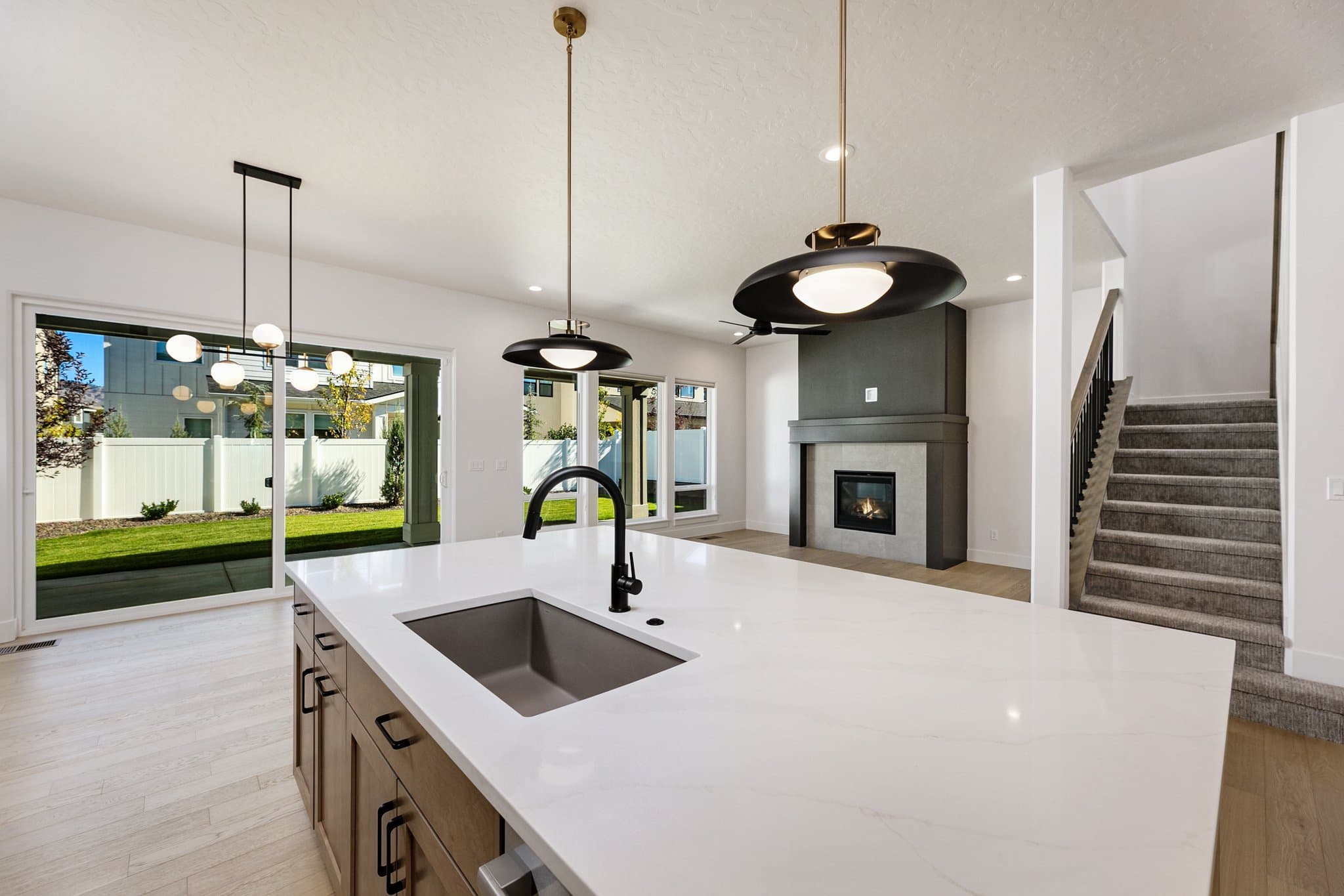 Eagle House: 13900 N Ermine Ave