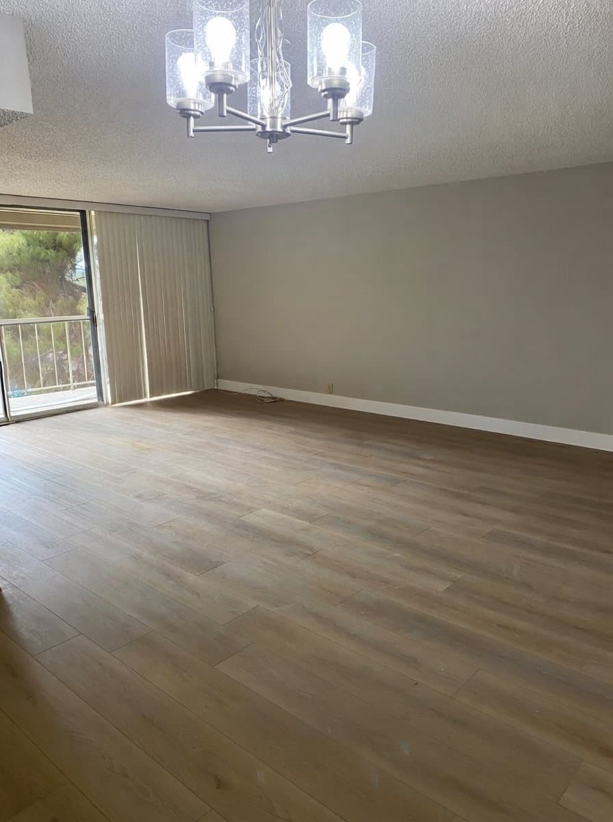 Las Vegas Condo: 750 Royal Crest Cir