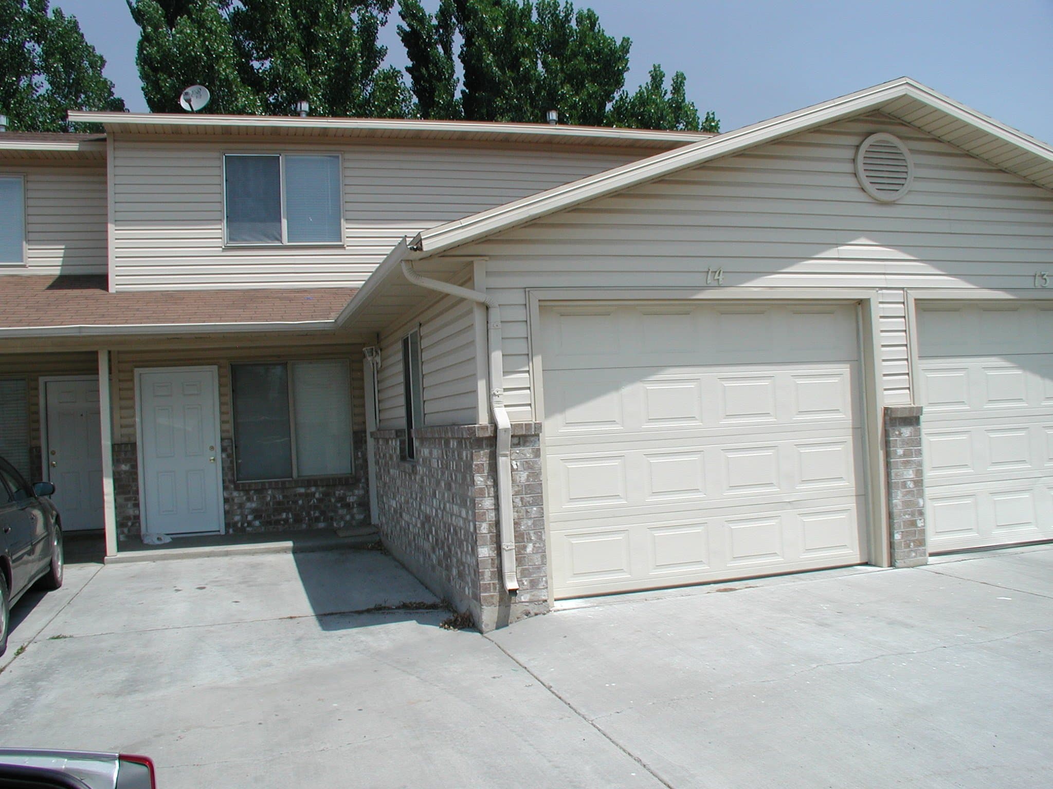 Ogden Townhome: 1305 Monroe Blvd