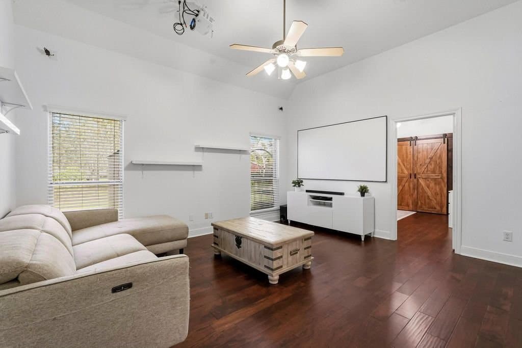 Richmond House: 4426 Thaddeus Ct